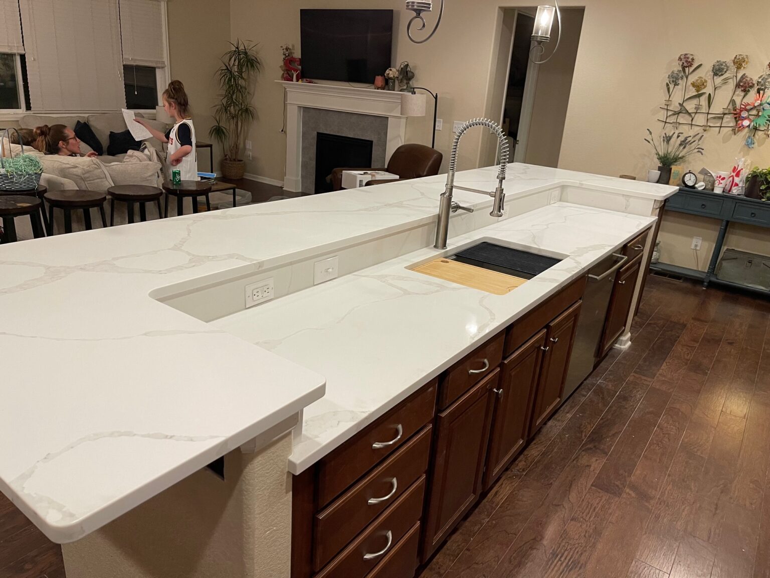 Quartz Countertops - Great Western Granite | Custom Granite Countertops ...